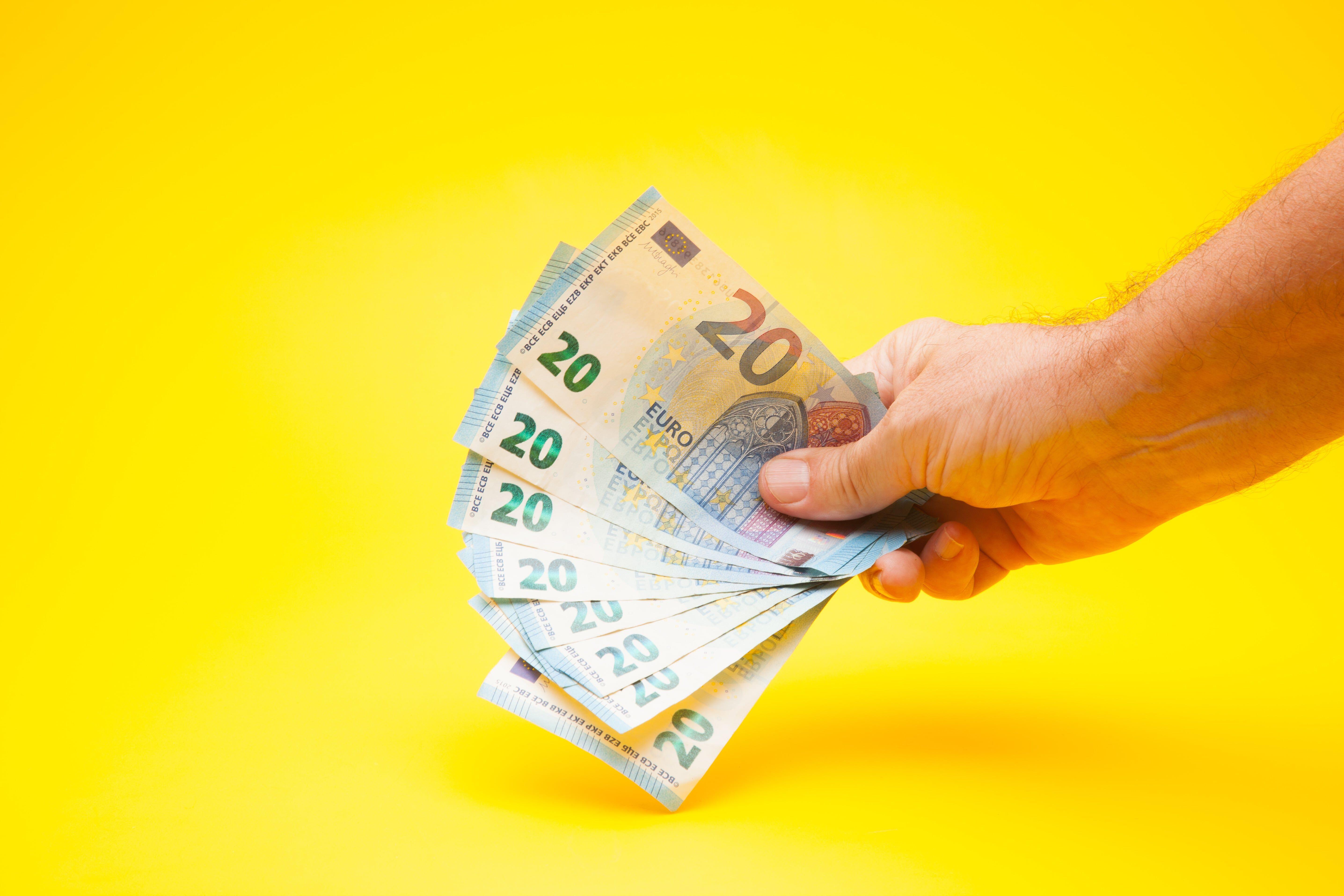 Como declarar rendimentos do exterior no Imposto de Renda?